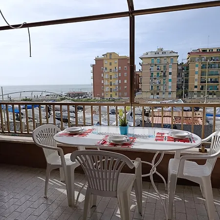 Casa Maurella - Sea View Apartment Ladispoli